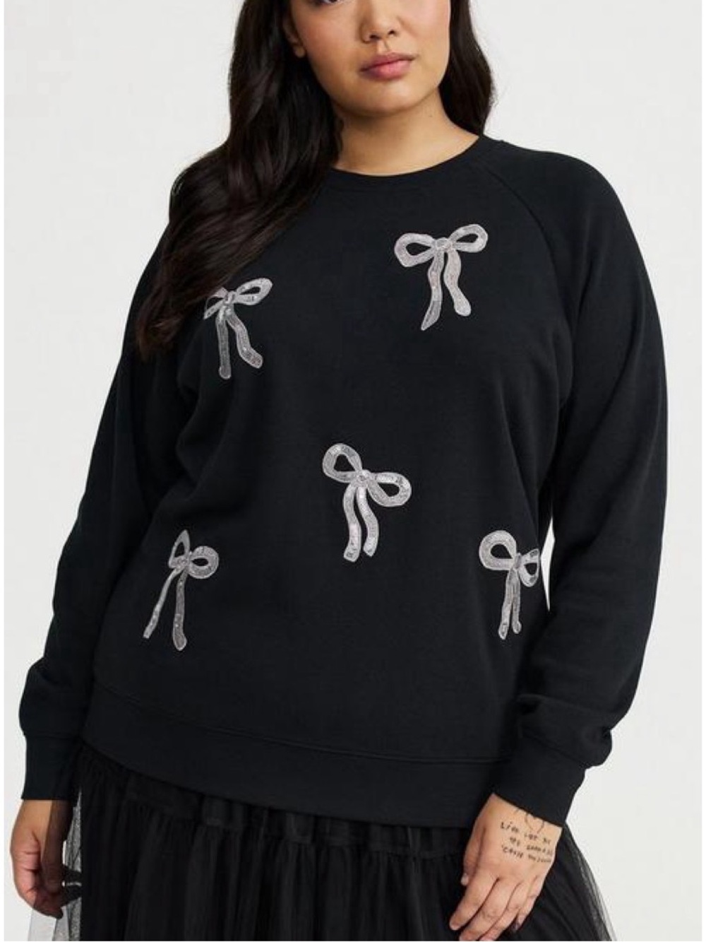 Torrid Black Bow Relaxed Cozy Fleece Sweatshirt, size 00 (M/L)